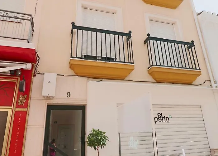 Troncon Apartment *